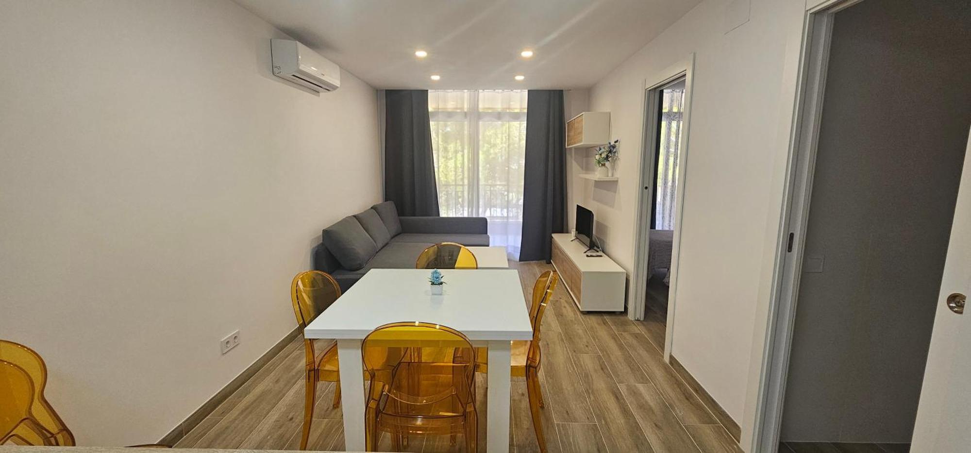 Apartamentos Cataluna92 萨洛 外观 照片