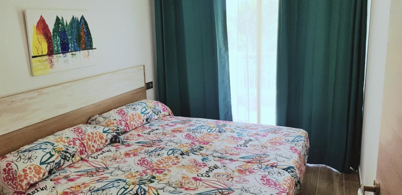 Apartamentos Cataluna92 萨洛 外观 照片
